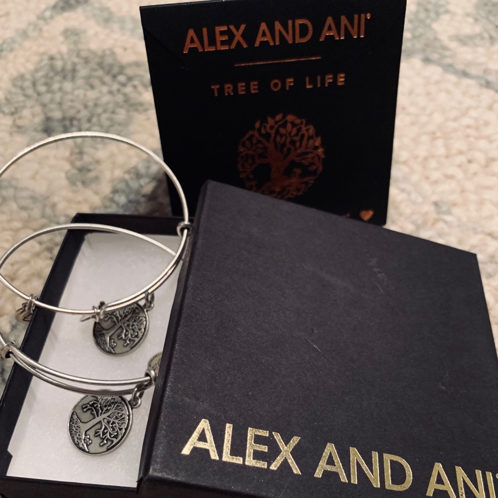 💍HOST PICK💍Alex and Ani Tree of Life Bracelet